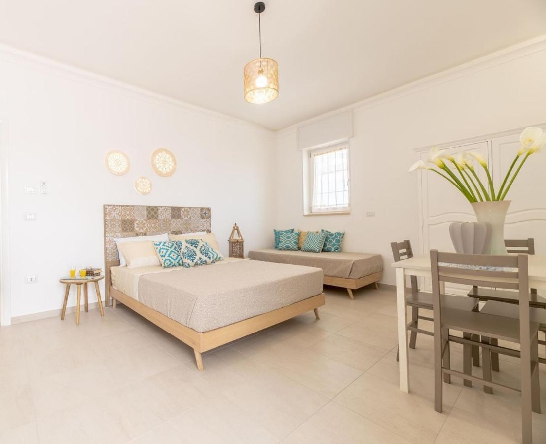 Oro Blu Hotel Torre Suda Luaran gambar